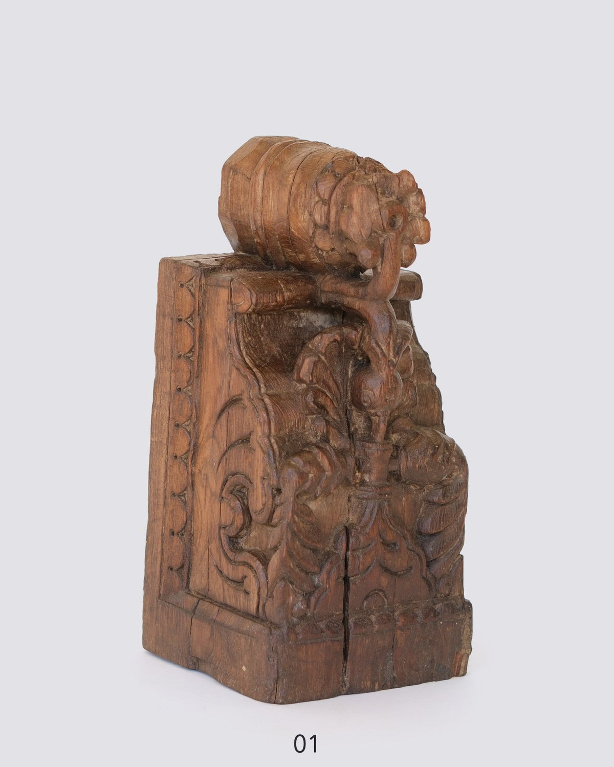Wooden Carved Corbels — piece 01