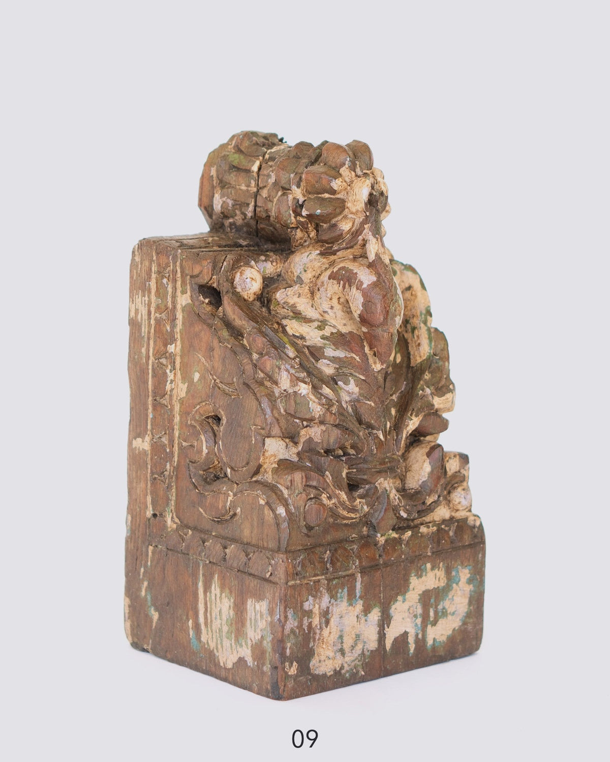 Wooden Carved Corbels — piece 09