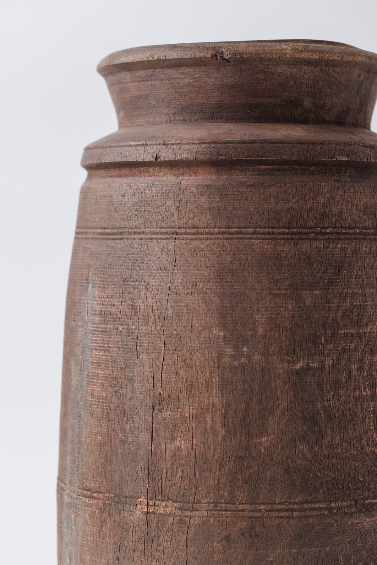 Wood Naga Pot