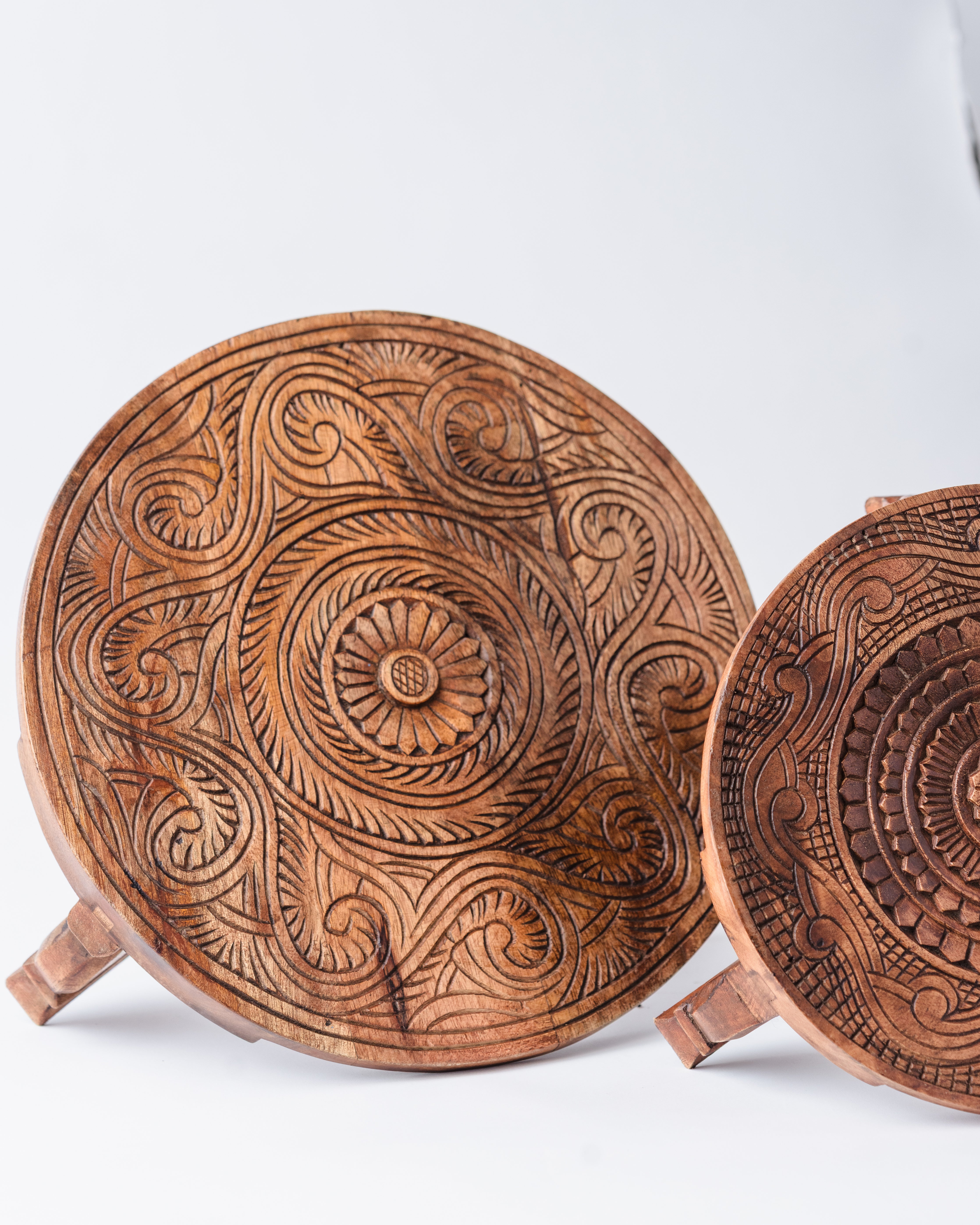Carved Bajot