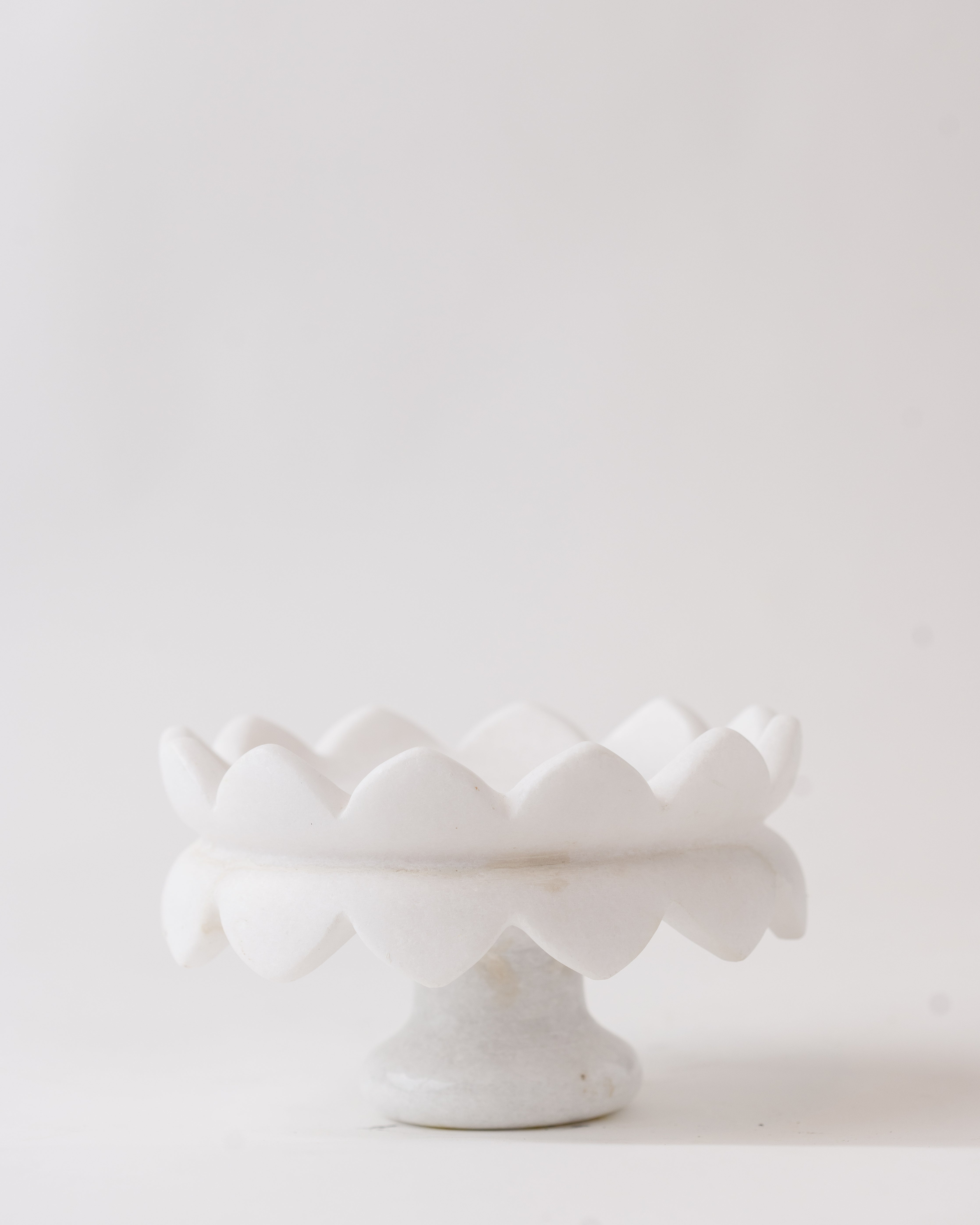 Marble Lotus stand