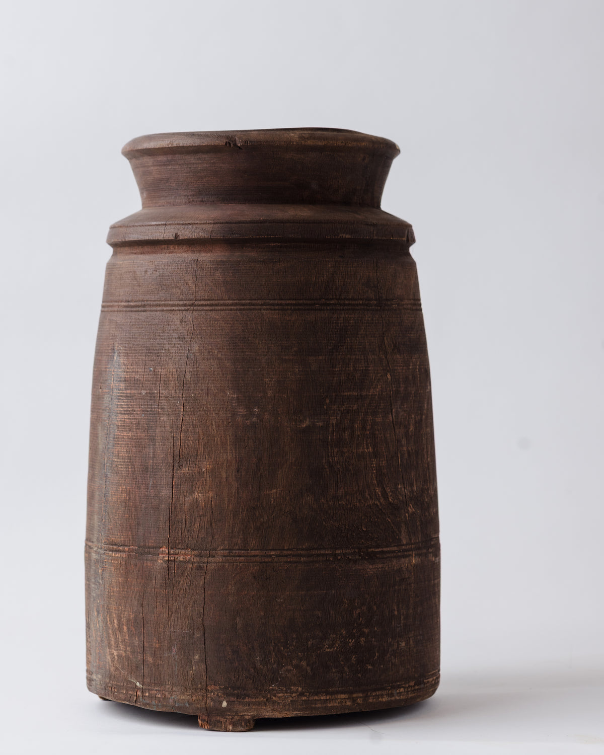 Wood Naga Pot
