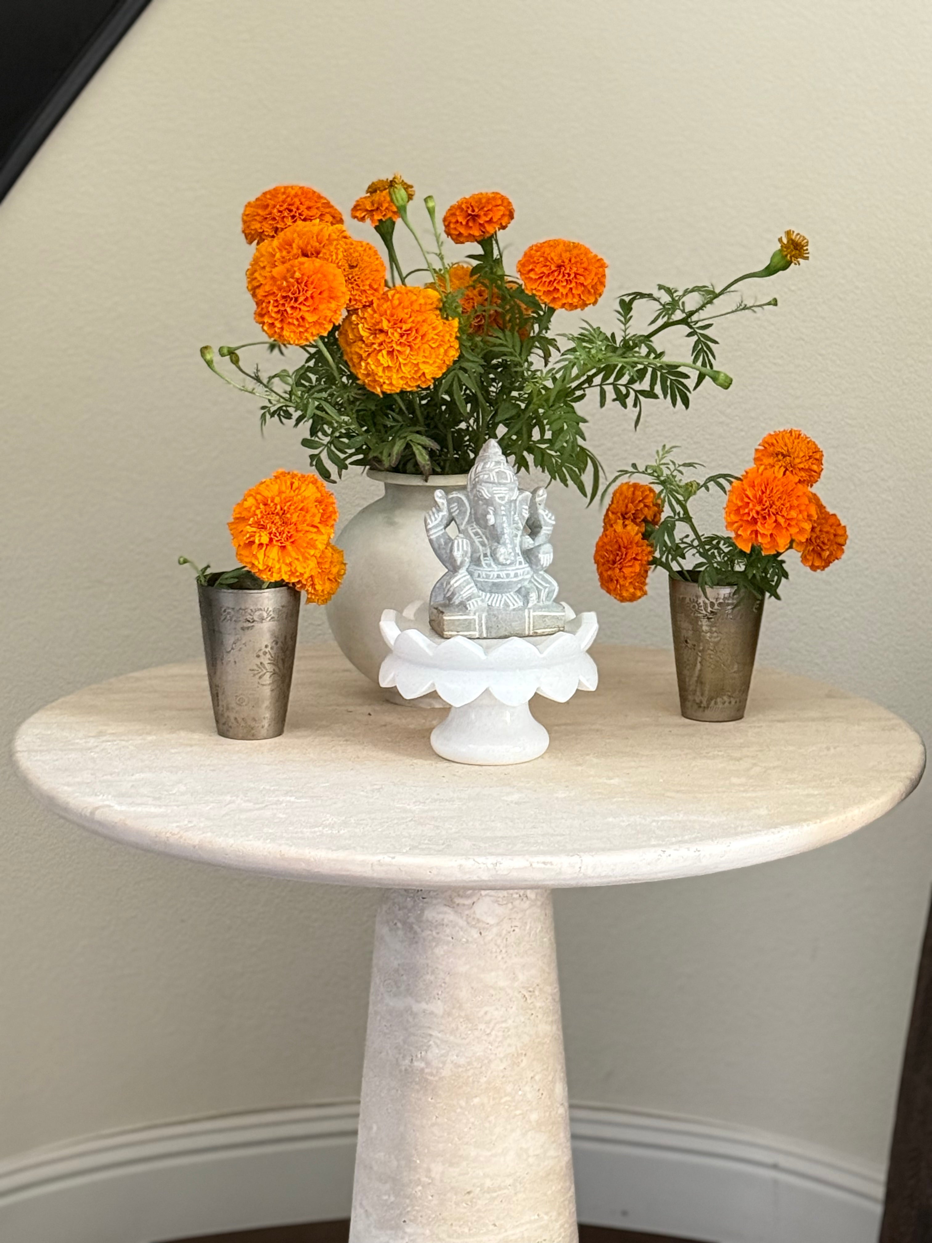 Marble Lotus stand